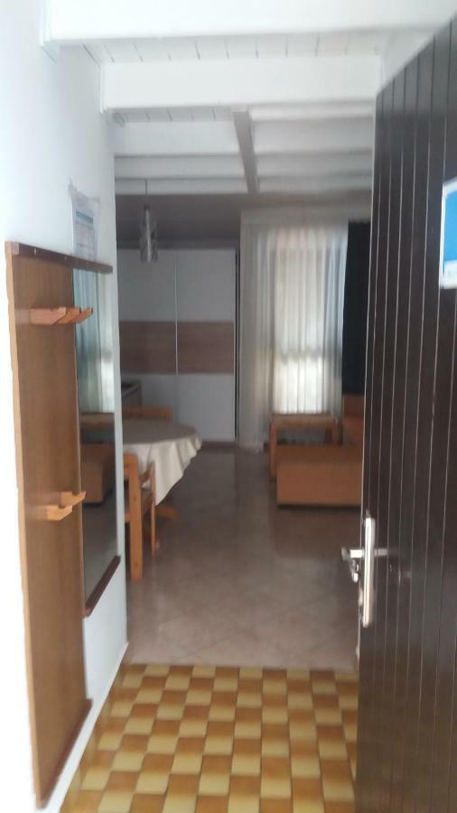 Apartament Studio Apartman Enya Miholascica Zewnętrze zdjęcie