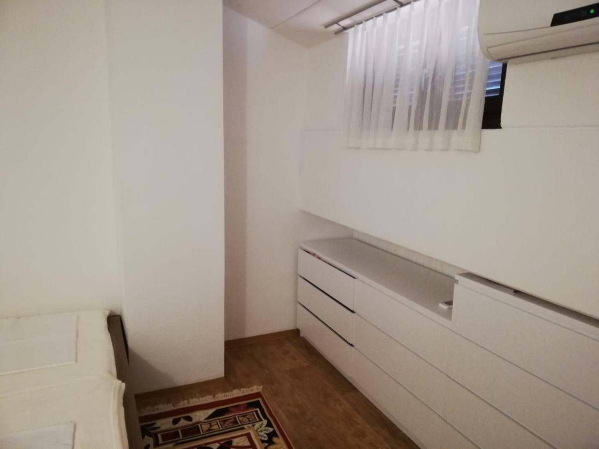 Apartament Studio Apartman Enya Miholascica Zewnętrze zdjęcie